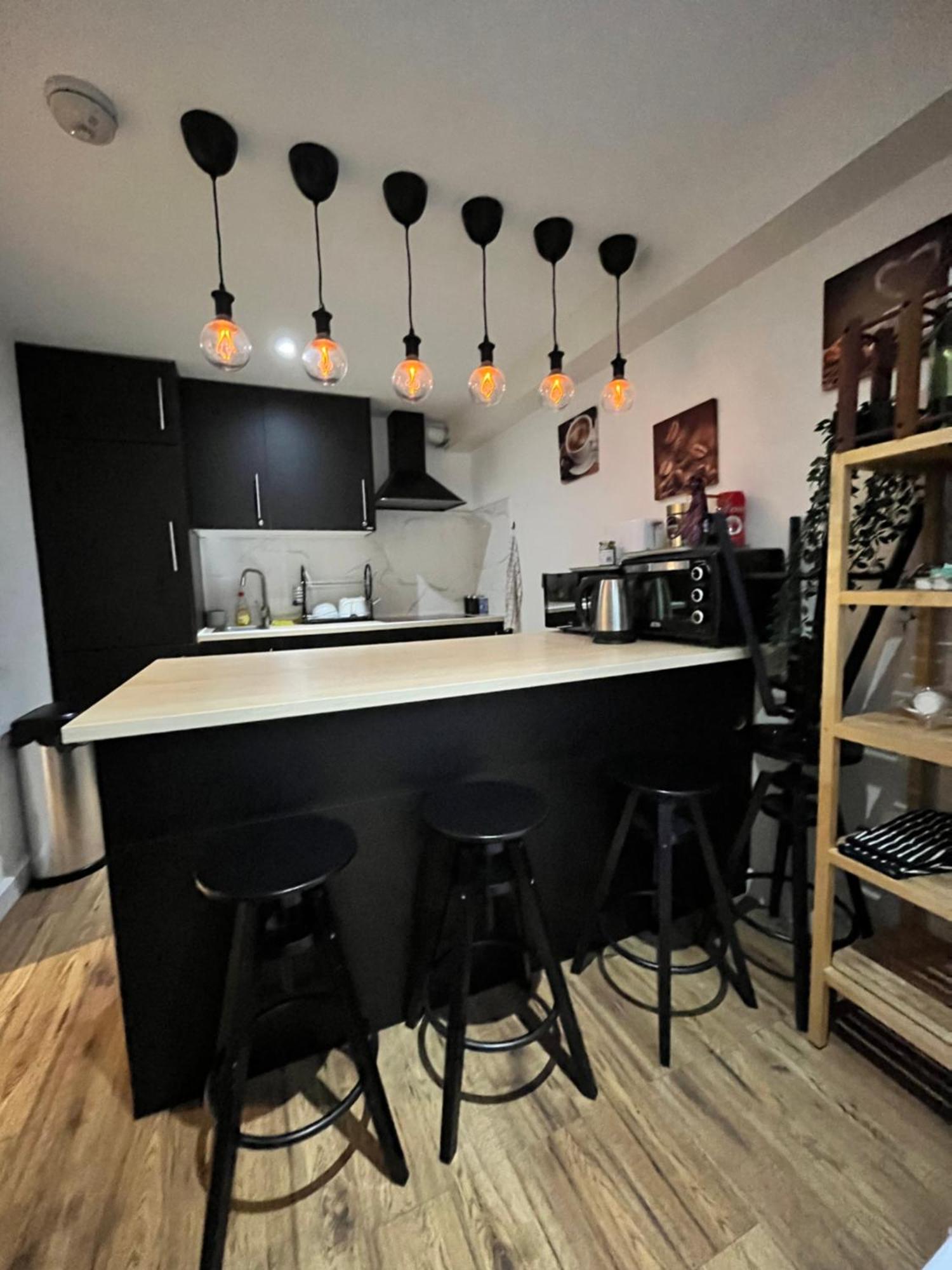 Kamilla'S Rooms London Zone-1 Экстерьер фото